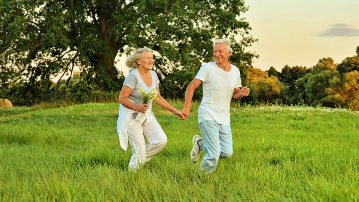 senior couple exercising to protect respiratory system