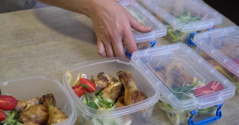 How to Use Meal Prep to Get a Fit Body • [Video]